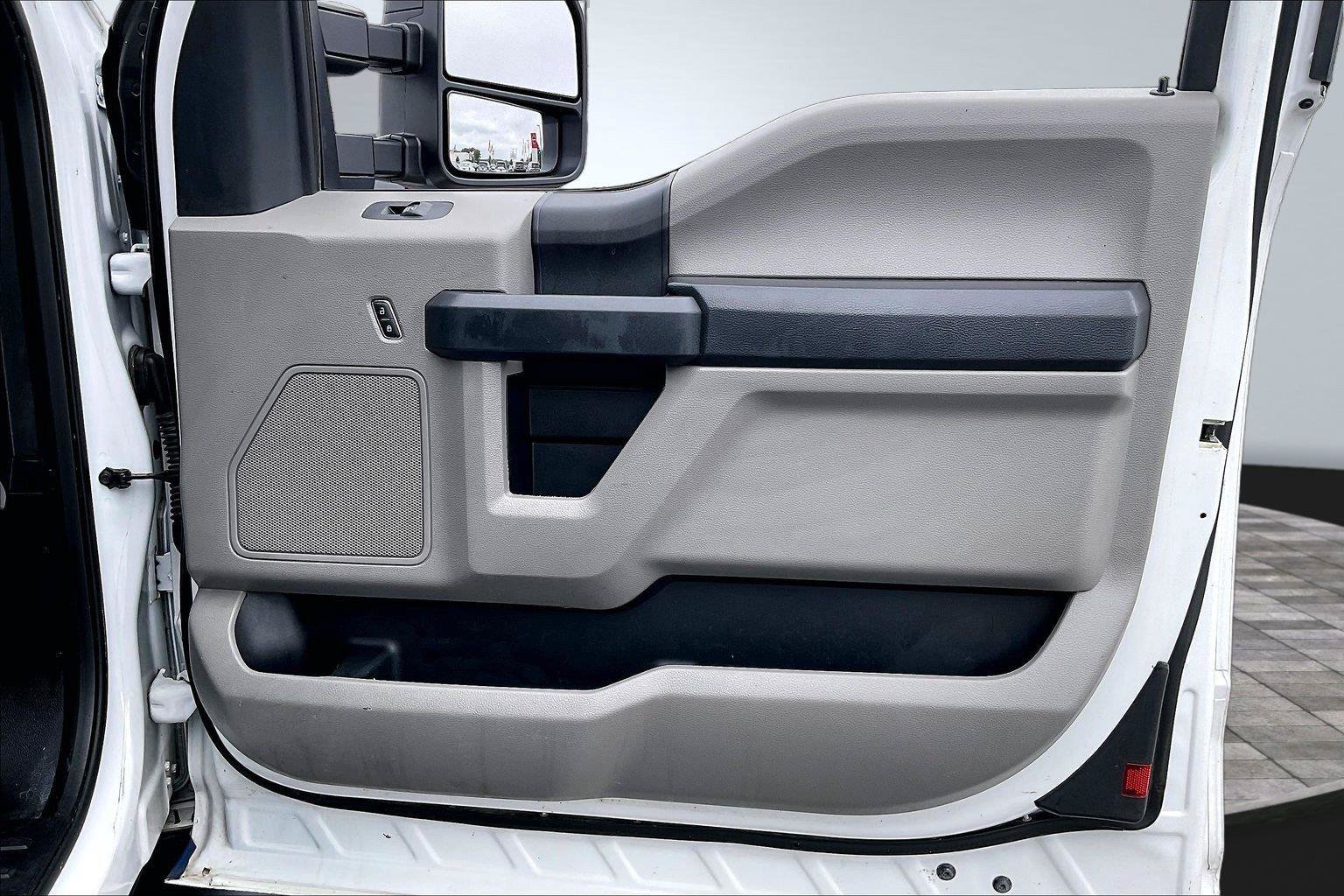 Used 2019 Ford F250 XL w/ XL Value Package RWD image 25