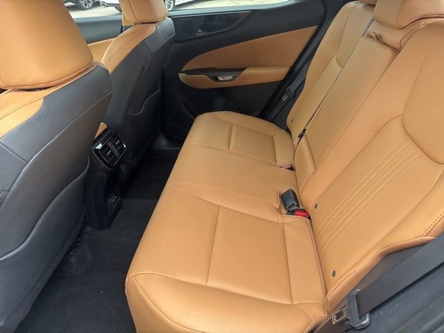 Used 2025 Lexus NX 250 FWD w/ Accessory Package (K3) image 33