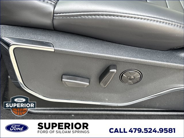 Used 2026 Ford F450 Platinum w/ FX4 Off-Road Package image 26