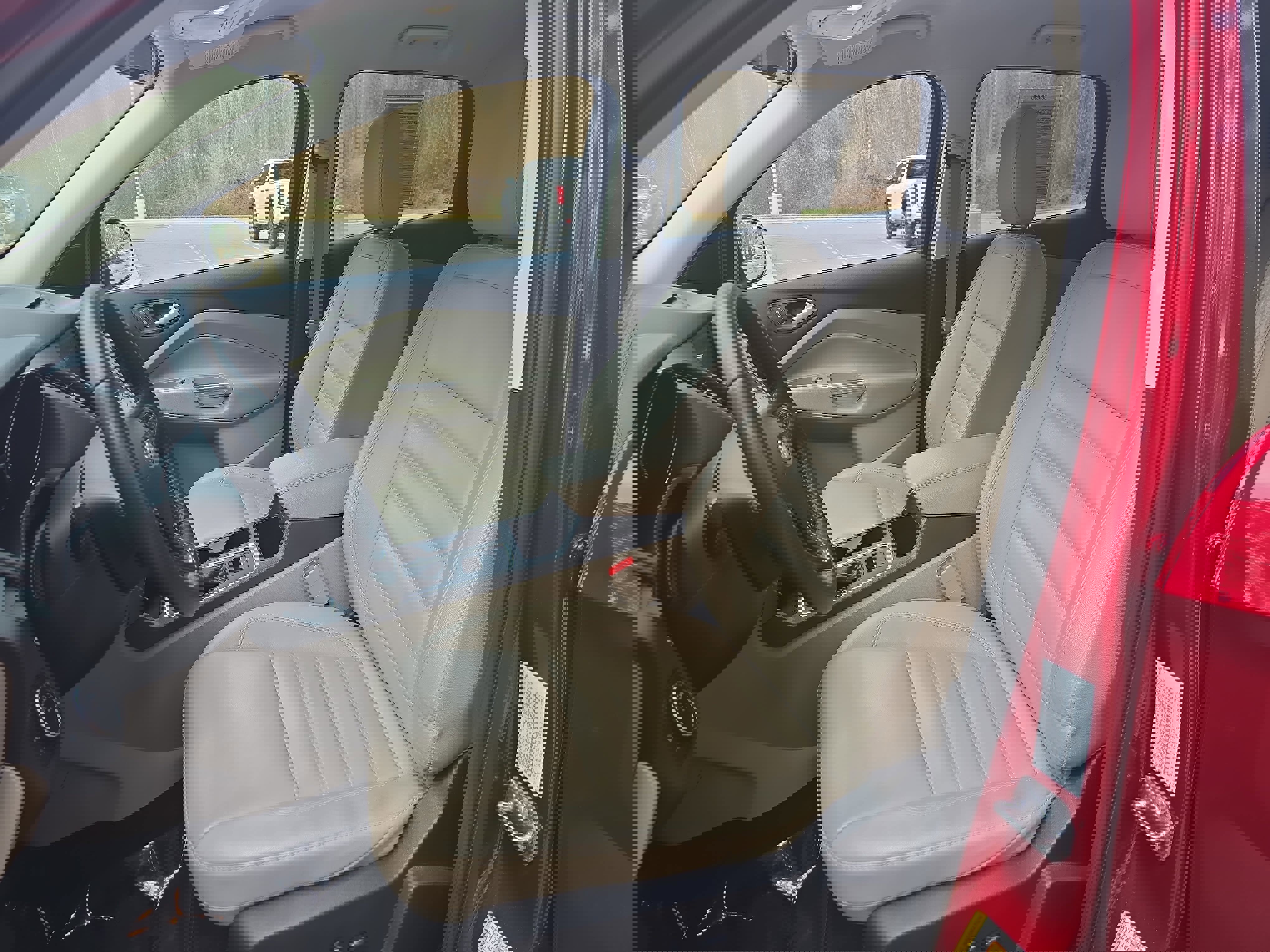 Used 2018 Ford Escape SEL image 17