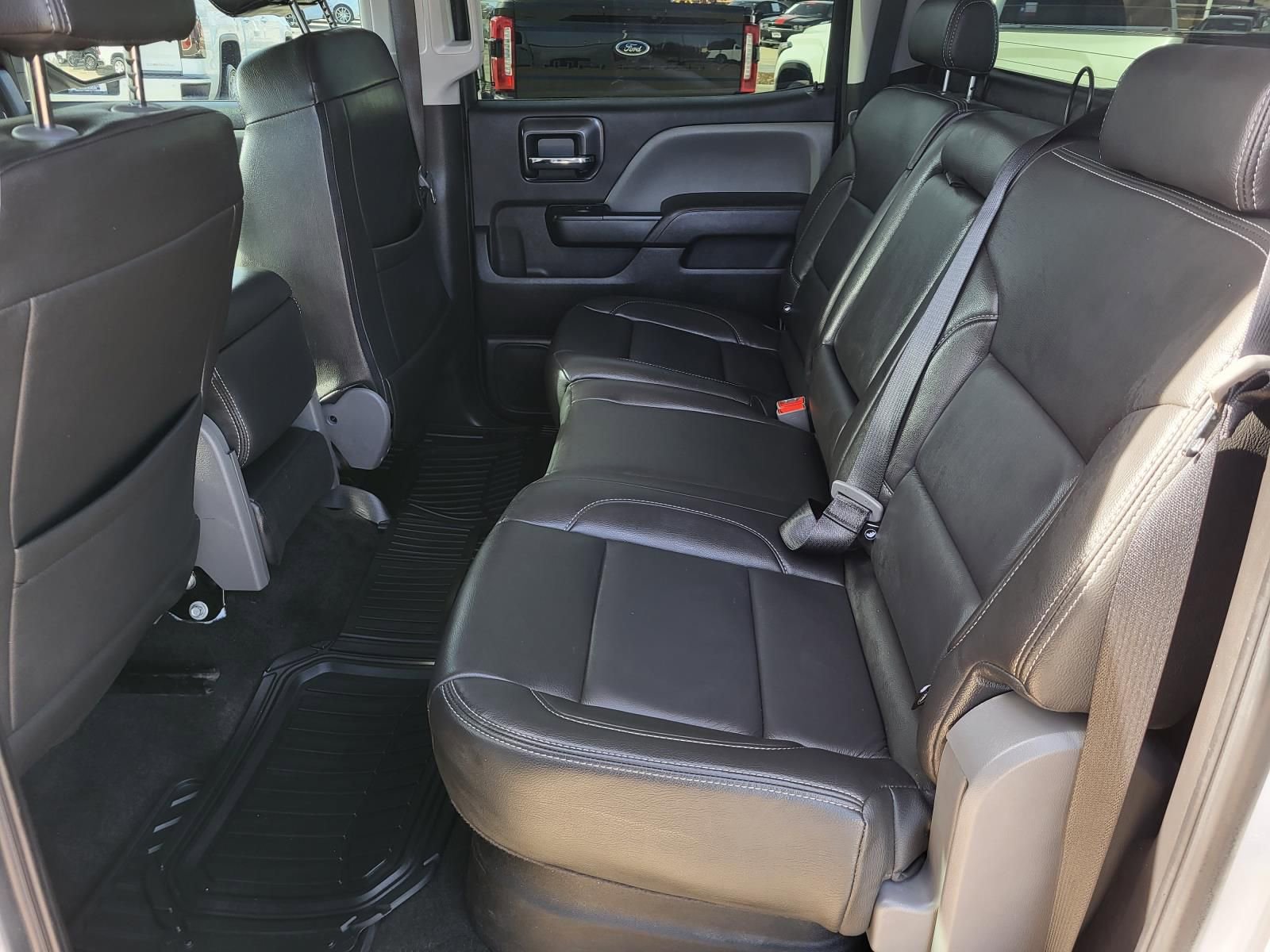 Used 2018 Chevrolet Silverado 1500 Custom w/ Custom Value Package image 18