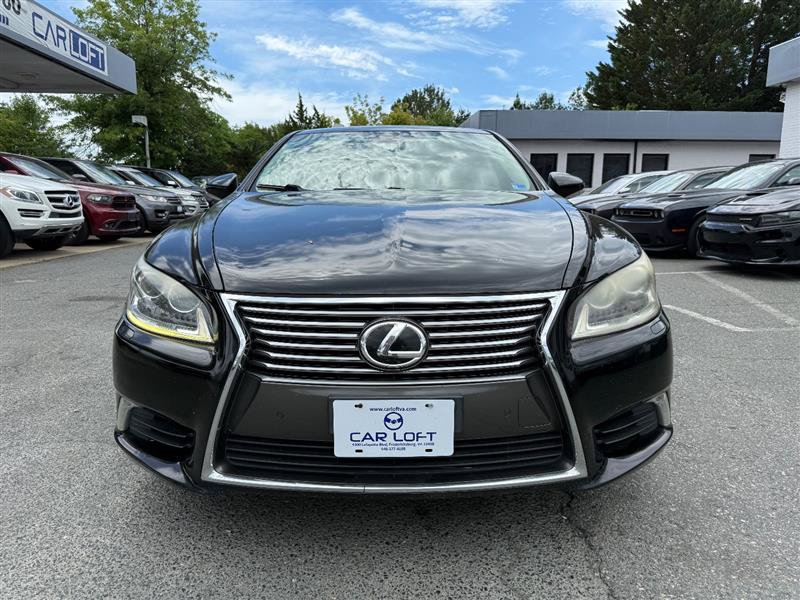 Used 2013 Lexus LS 460 w/ Comfort Pkg RWD image 2