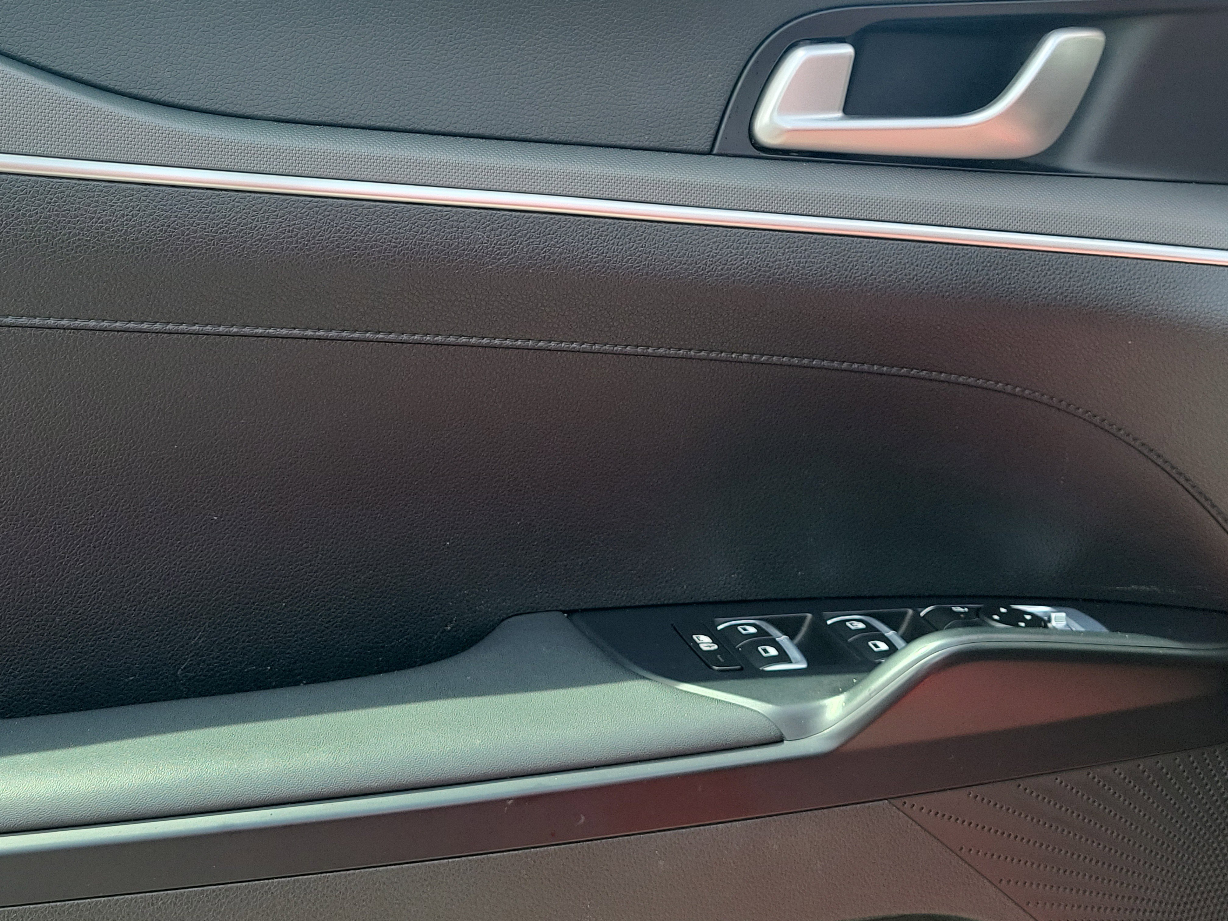 Used 2025 Kia K5 LXS FWD image 13