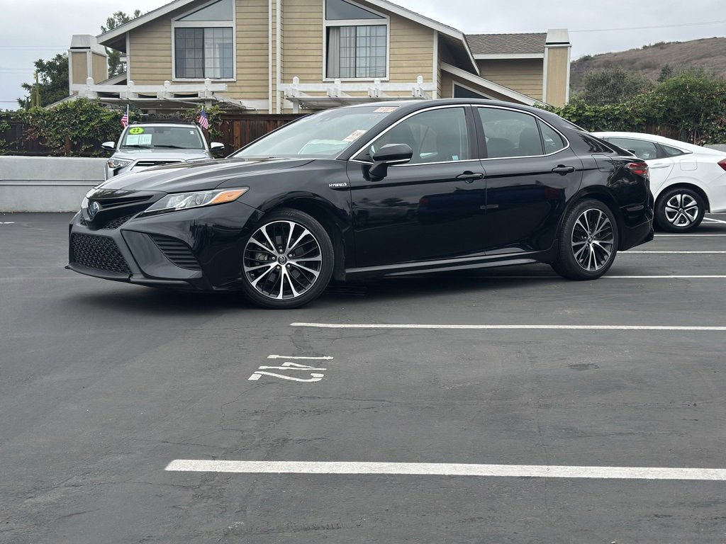 Certified 2018 Toyota Camry SE