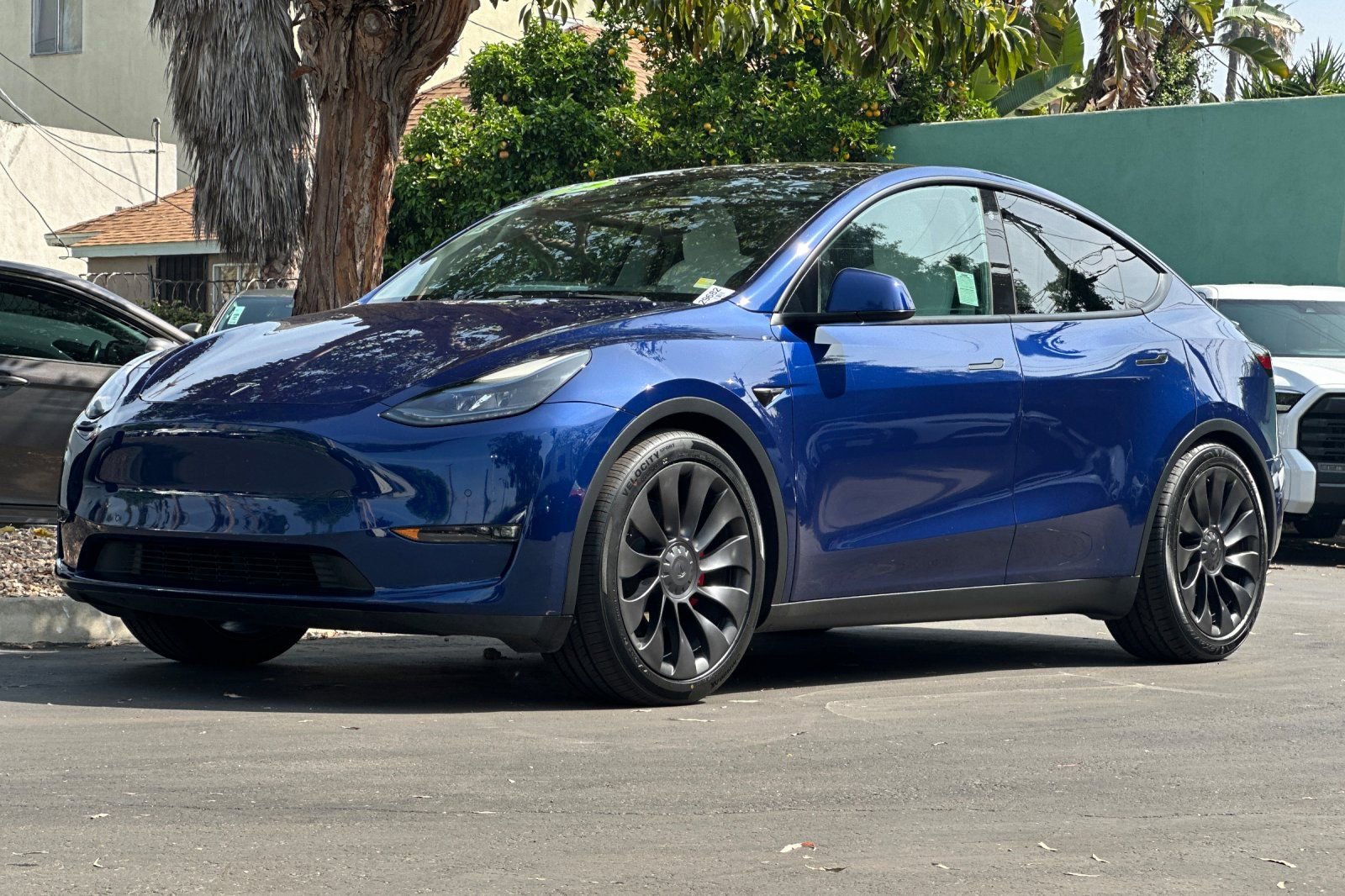 Used 2022 Tesla Model Y Performance image 8