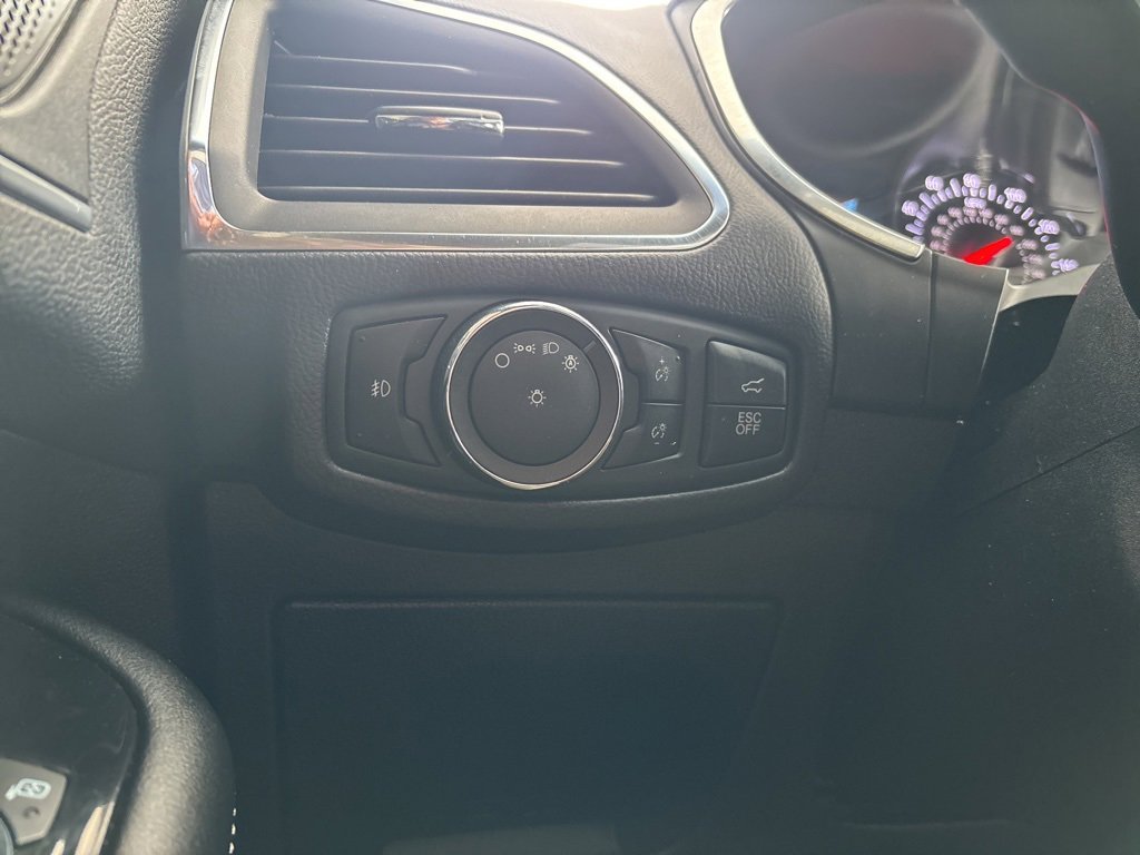 Used 2020 Ford Edge ST w/ Equipment Group 401A image 21