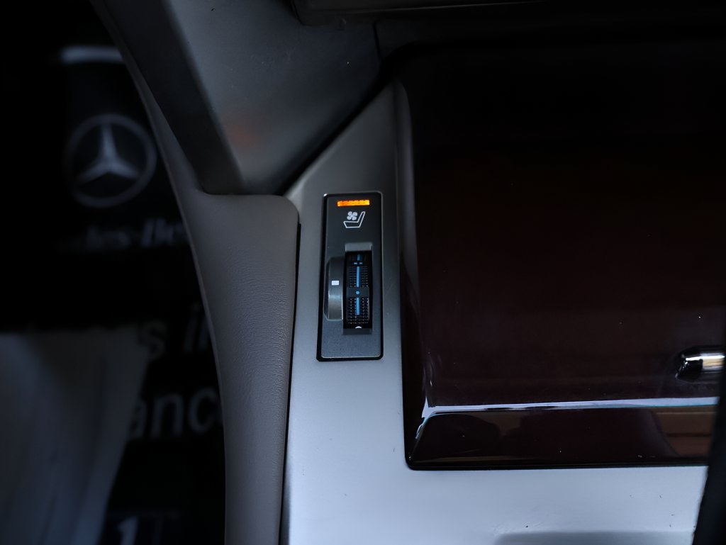 Used 2019 Lexus GX 460 Premium AWD/4WD image 25