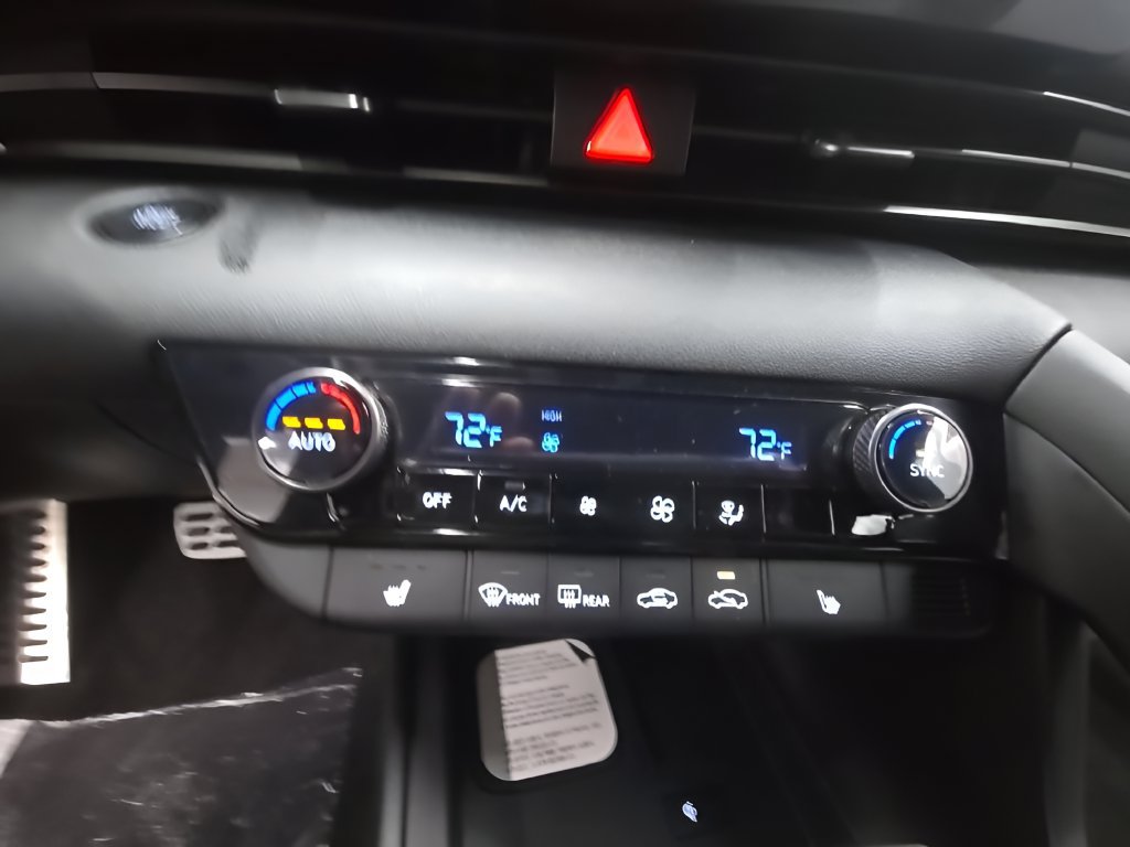 New 2026 Hyundai Elantra SEL Sport FWD image 33