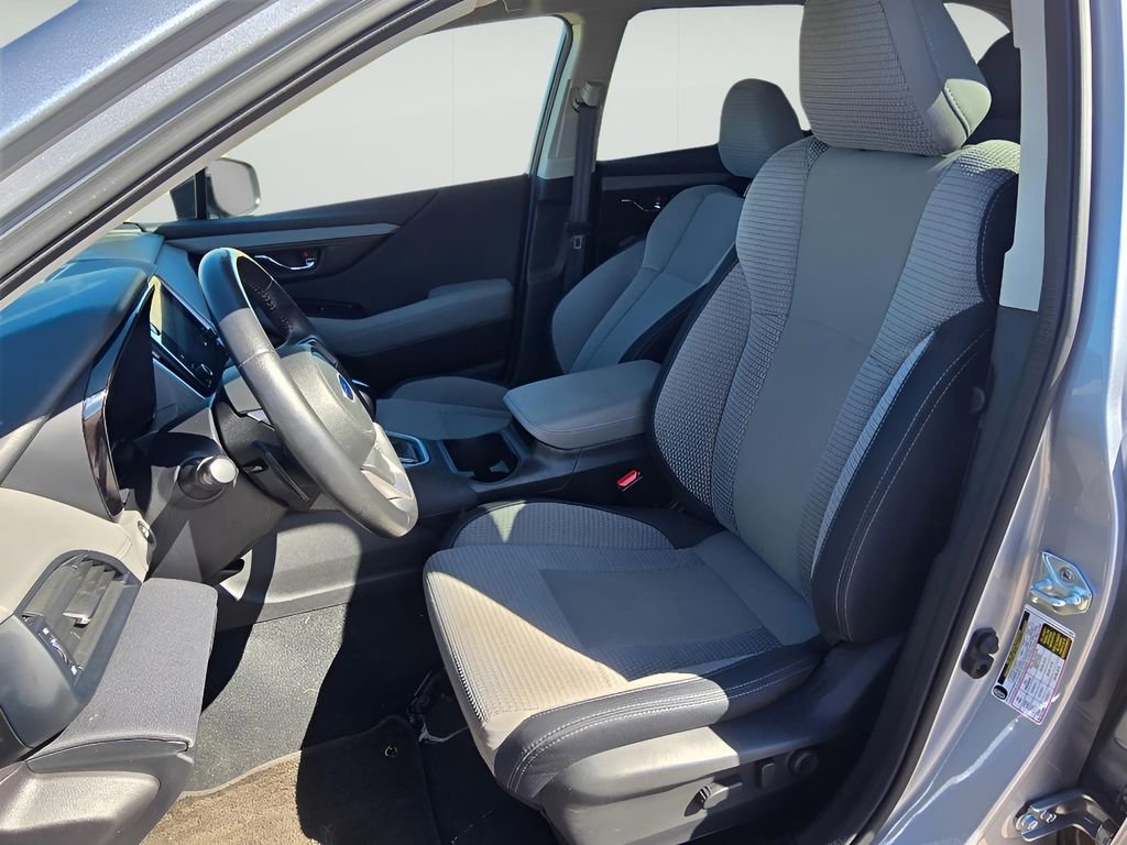 Used 2023 Subaru Outback Premium image 13