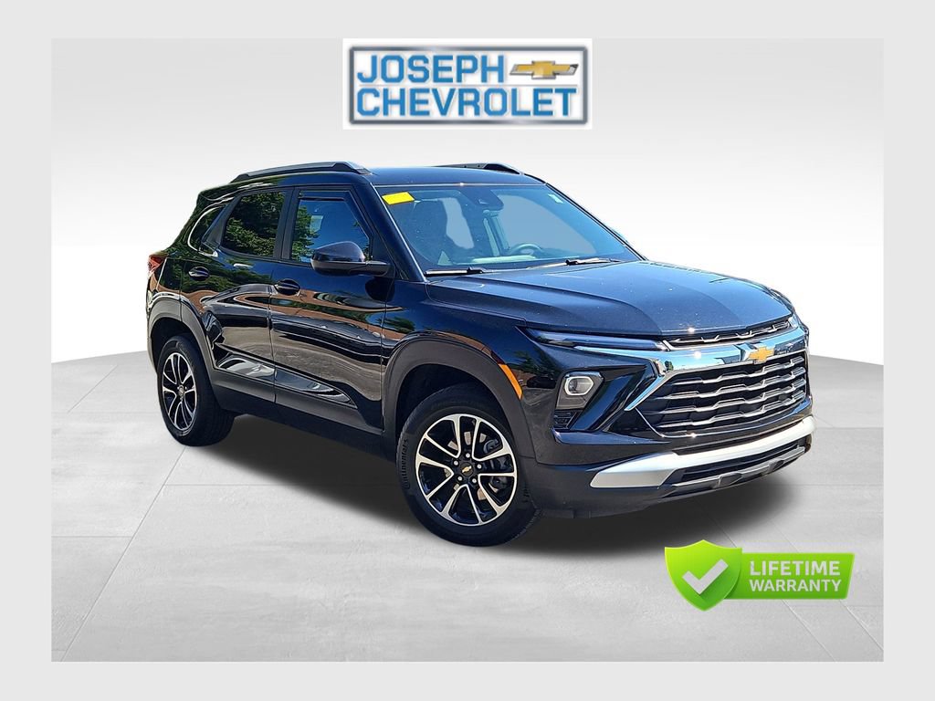 Used 2024 Chevrolet TrailBlazer LT w/ Driver Confidence Package