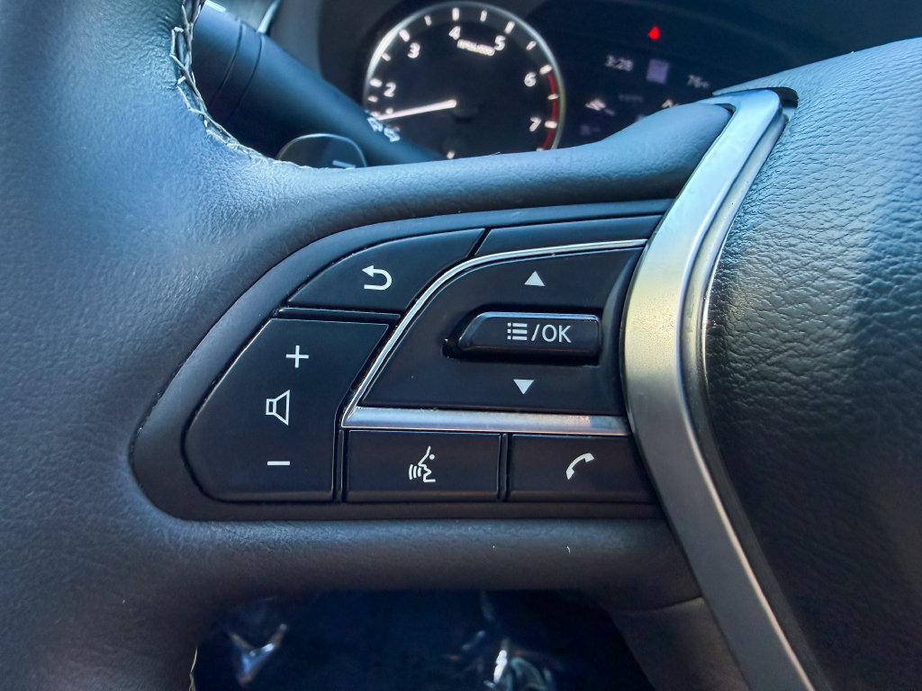 Used 2023 INFINITI QX55 Sensory w/ Lighting Package AWD/4WD image 33