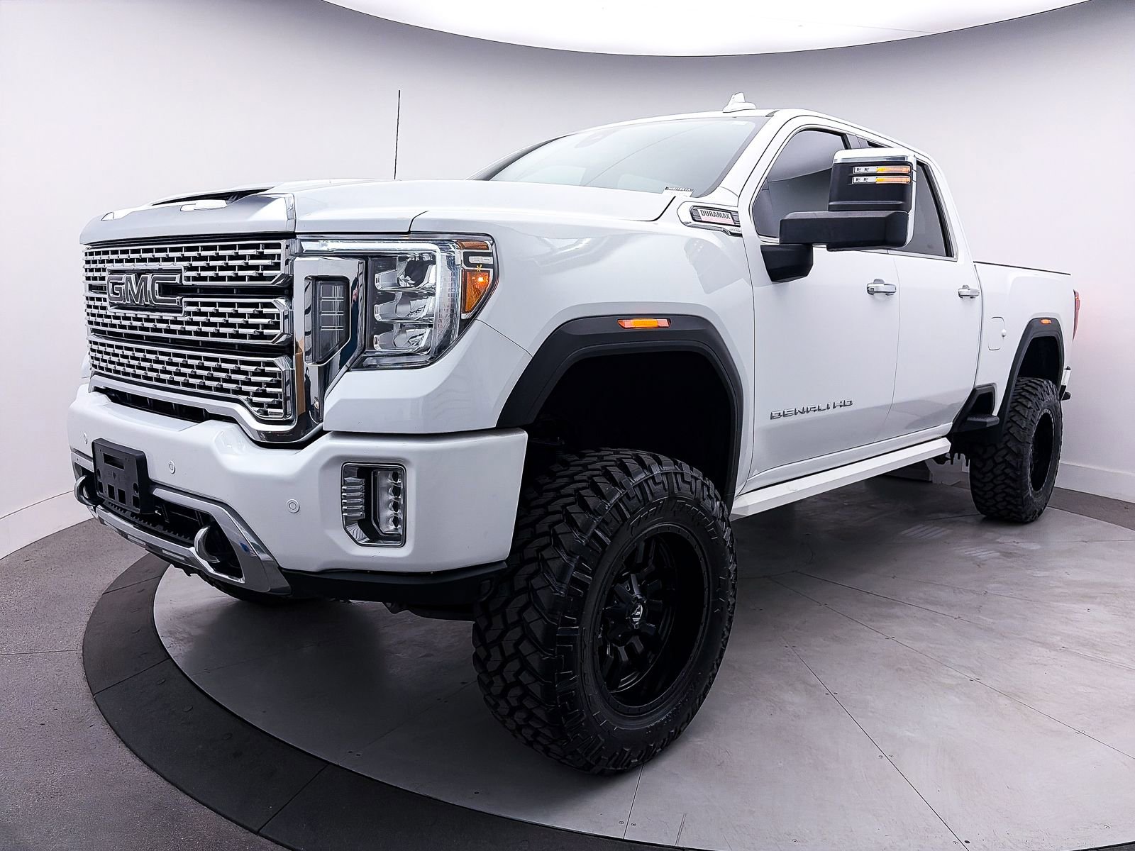 Used 2020 GMC Sierra 2500 Denali image 13