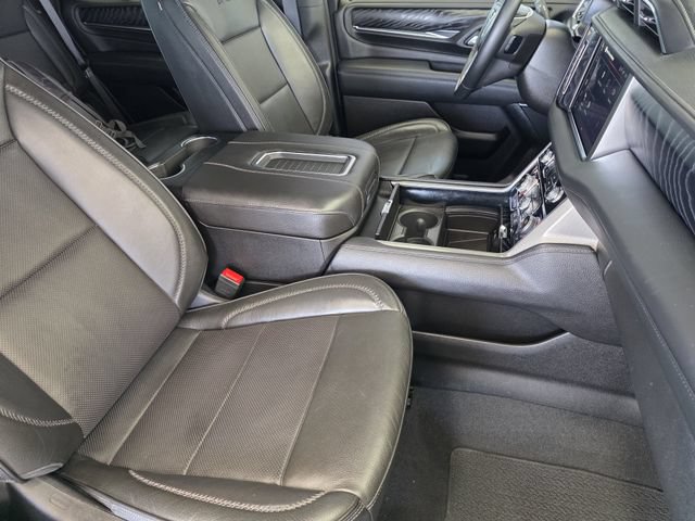 Used 2024 GMC Yukon Denali RWD image 12