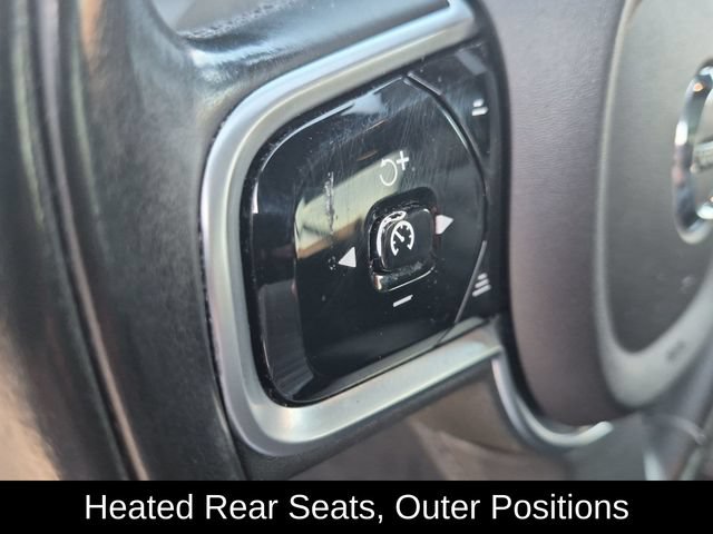 Used 2019 Volvo XC90 T6 Momentum w/ Advanced Package AWD/4WD image 16