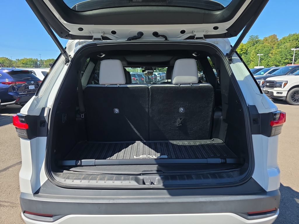 Used 2024 Lexus TX 350 AWD w/ Captains Chair Package image 15