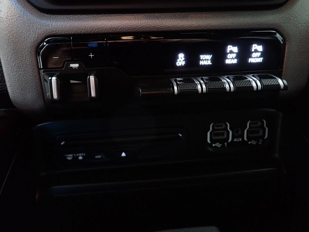 Used 2019 RAM 1500 Rebel w/ Rebel Level 2 Equipment Group AWD/4WD image 5