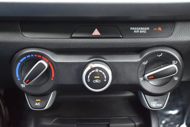 Used 2022 Kia Rio S FWD image 21