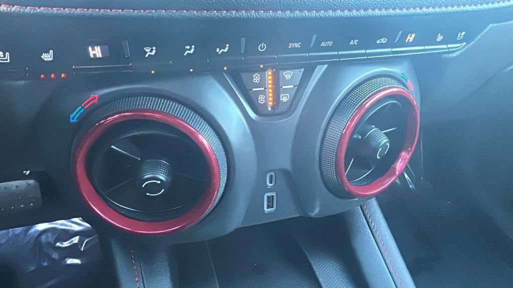 Used 2020 Chevrolet Blazer RS image 27