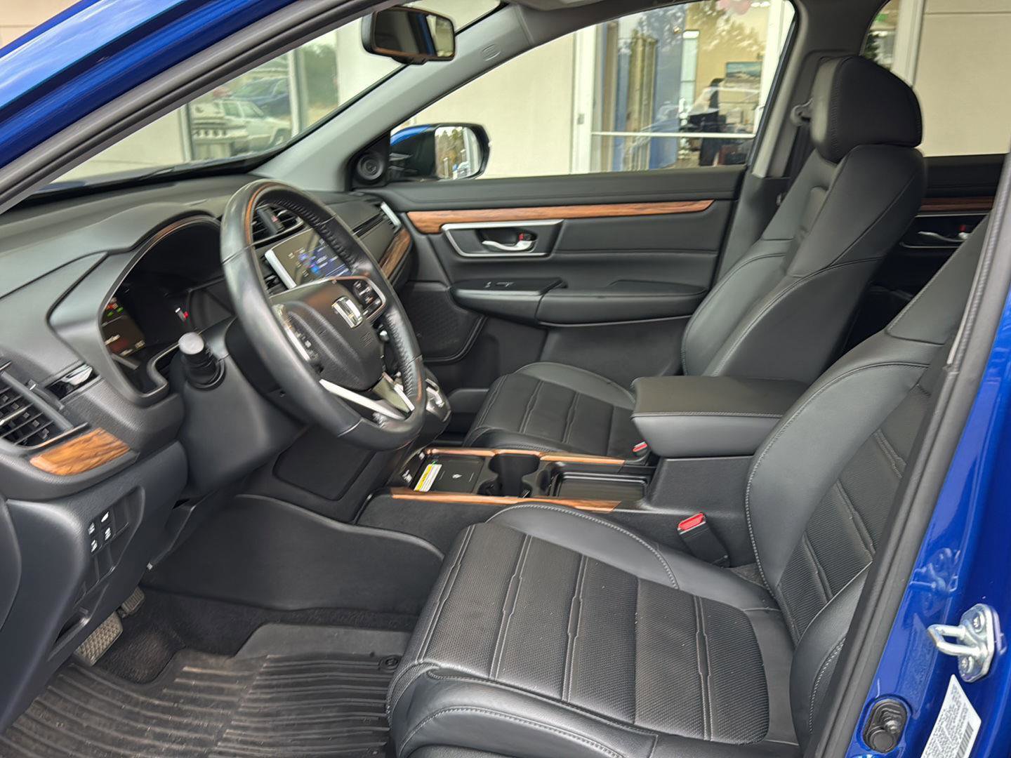 Used 2022 Honda CR-V Touring image 8