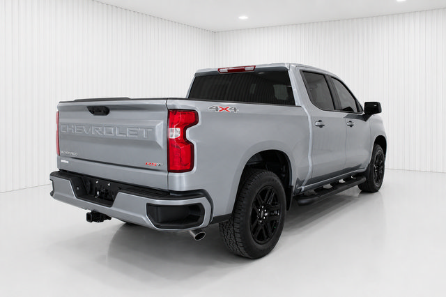 Used 2026 Chevrolet Silverado 1500 RST w/ RST Select Package AWD/4WD image 4