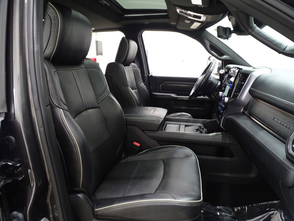 Used 2021 RAM 3500 Limited image 18