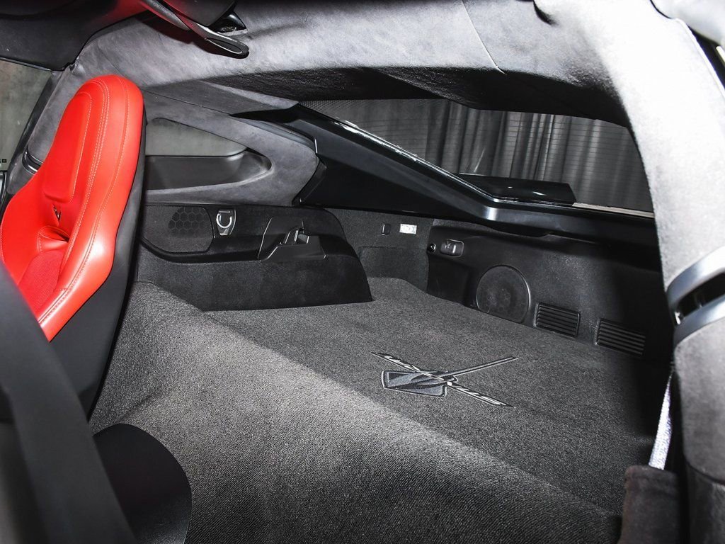 Used 2015 Chevrolet Corvette Z06 w/ 3LZ Preferred Equipment Group image 56