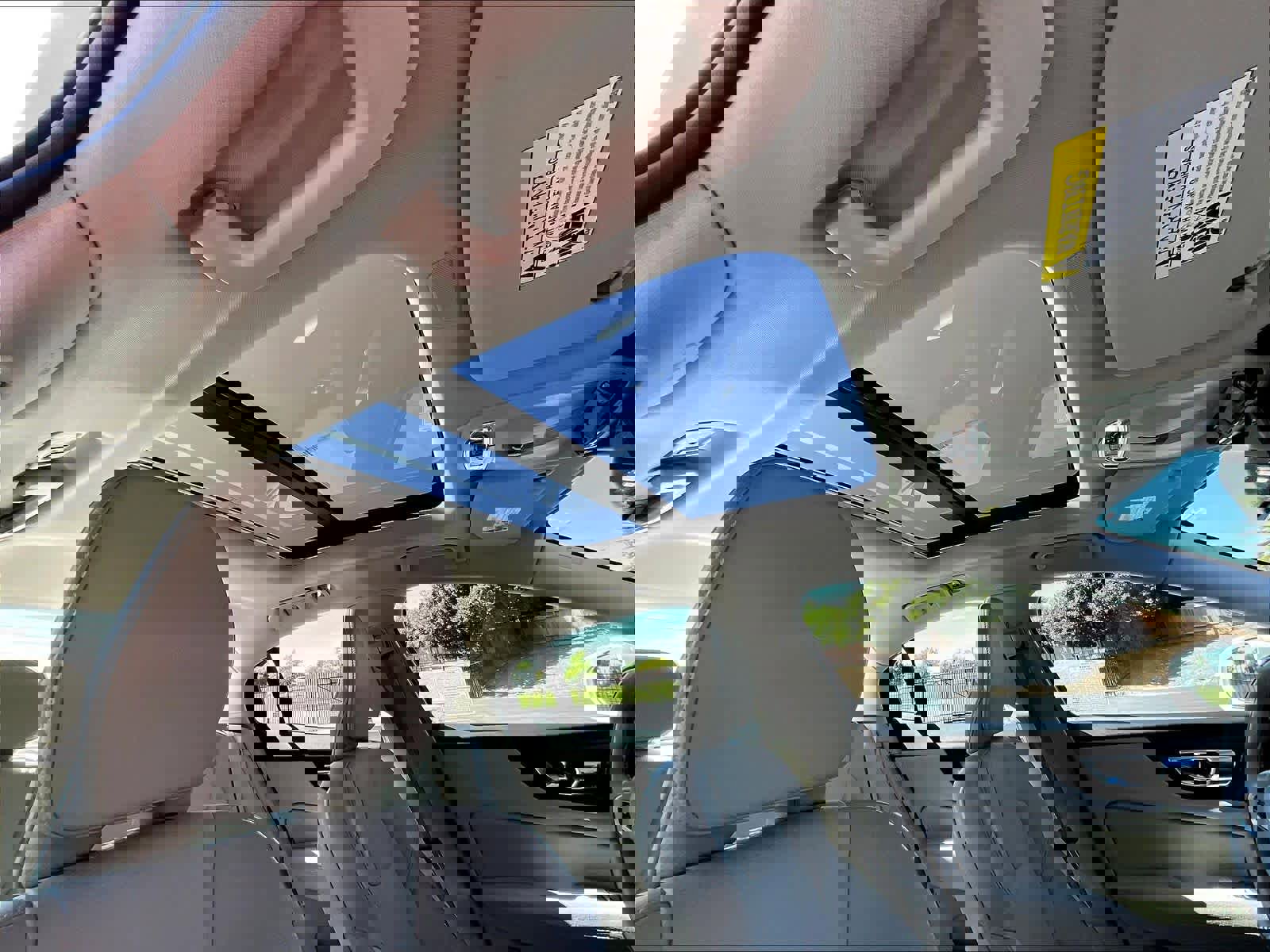 Used 2019 Volvo S60 T5 Momentum w/ Premium Package image 16