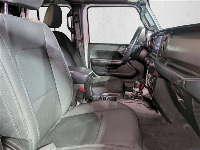 Used 2021 Jeep Gladiator Sport image 20