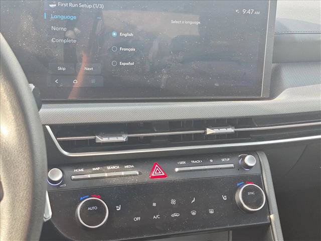 Used 2025 Hyundai Sonata SEL FWD image 12