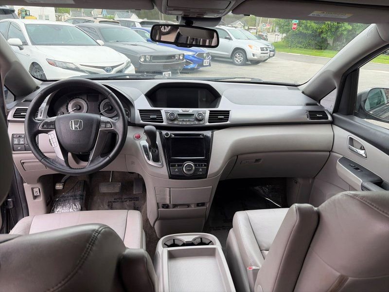 Used 2014 Honda Odyssey EX-L image 16