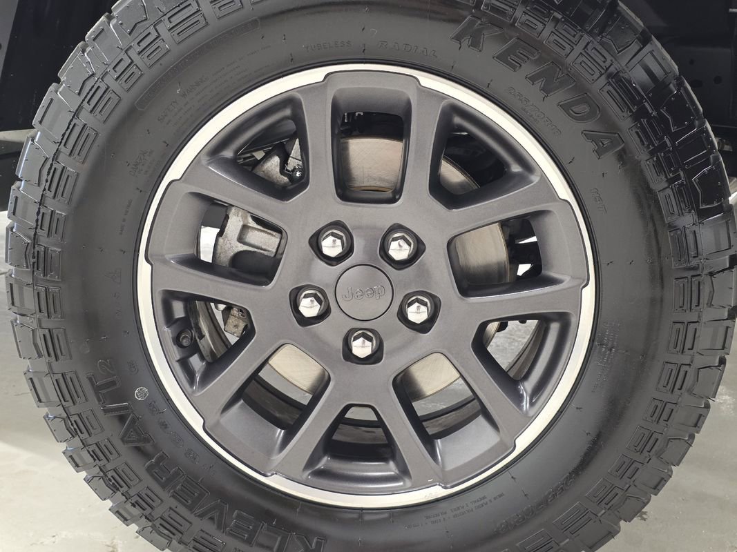 Used 2020 Jeep Gladiator Overland image 50