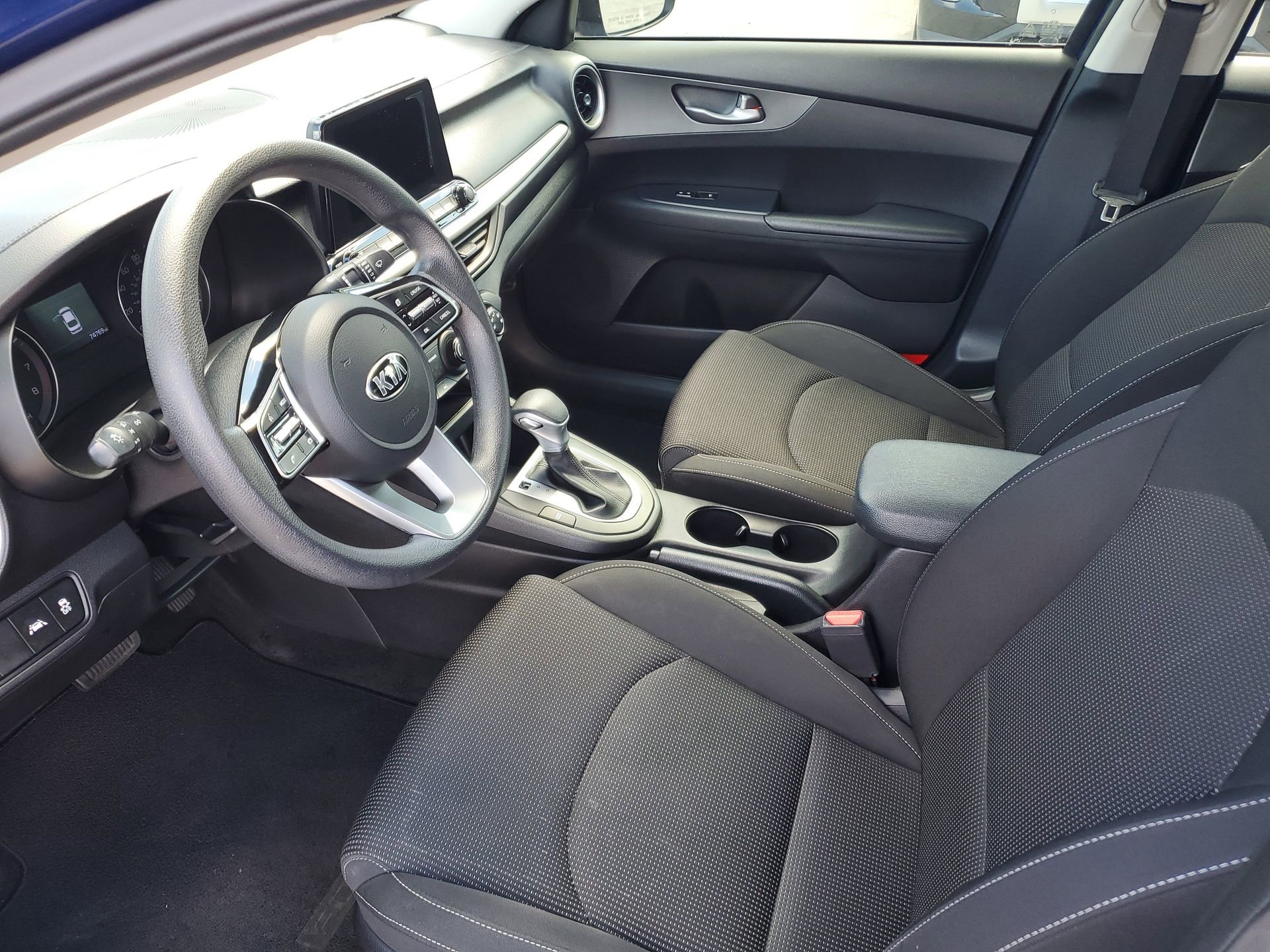 Used 2020 Kia Forte LXS image 17