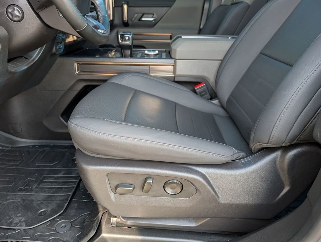 Used 2024 GMC Hummer EV 3X w/ LPO, Cargo Utility Package image 21