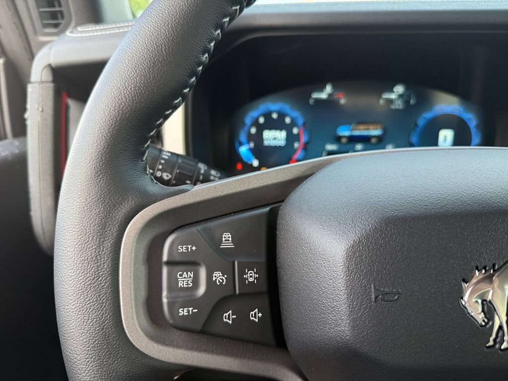 New 2026 Ford Bronco Outer Banks w/ Sasquatch Package AWD/4WD image 16