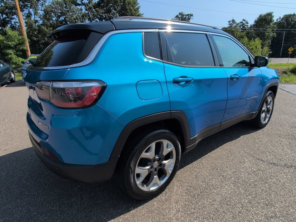 Used 2017 Jeep Compass Limited AWD/4WD image 7