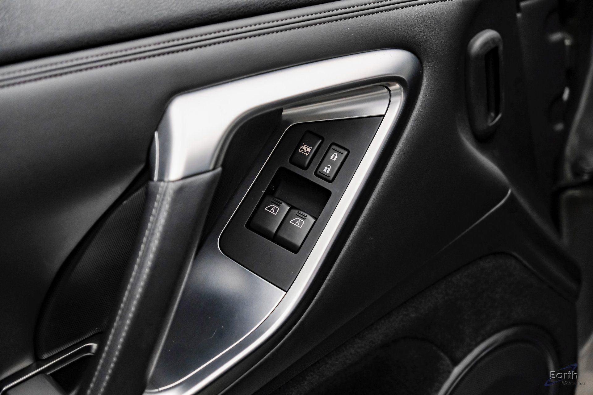 Used 2009 Nissan GT-R Premium image 89