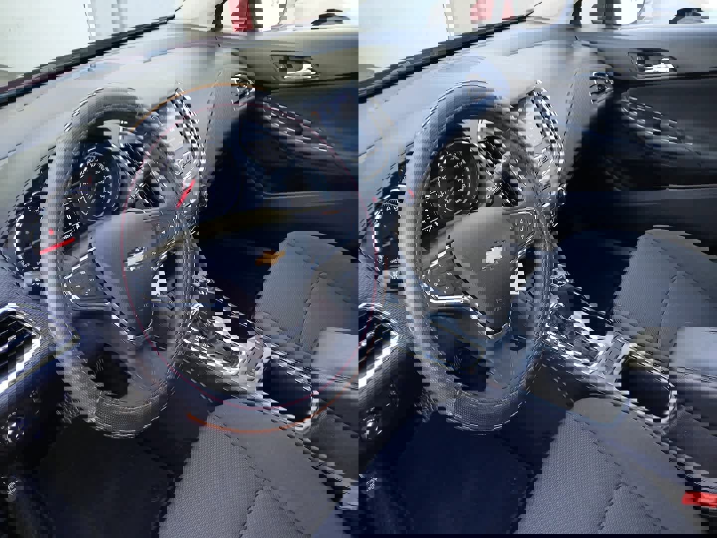 Used 2019 Chevrolet Cruze LT image 17