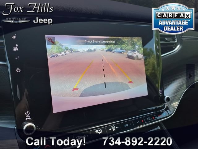 Certified 2024 Jeep Wagoneer Series II w/ Flexible Seating Group AWD/4WD image 22