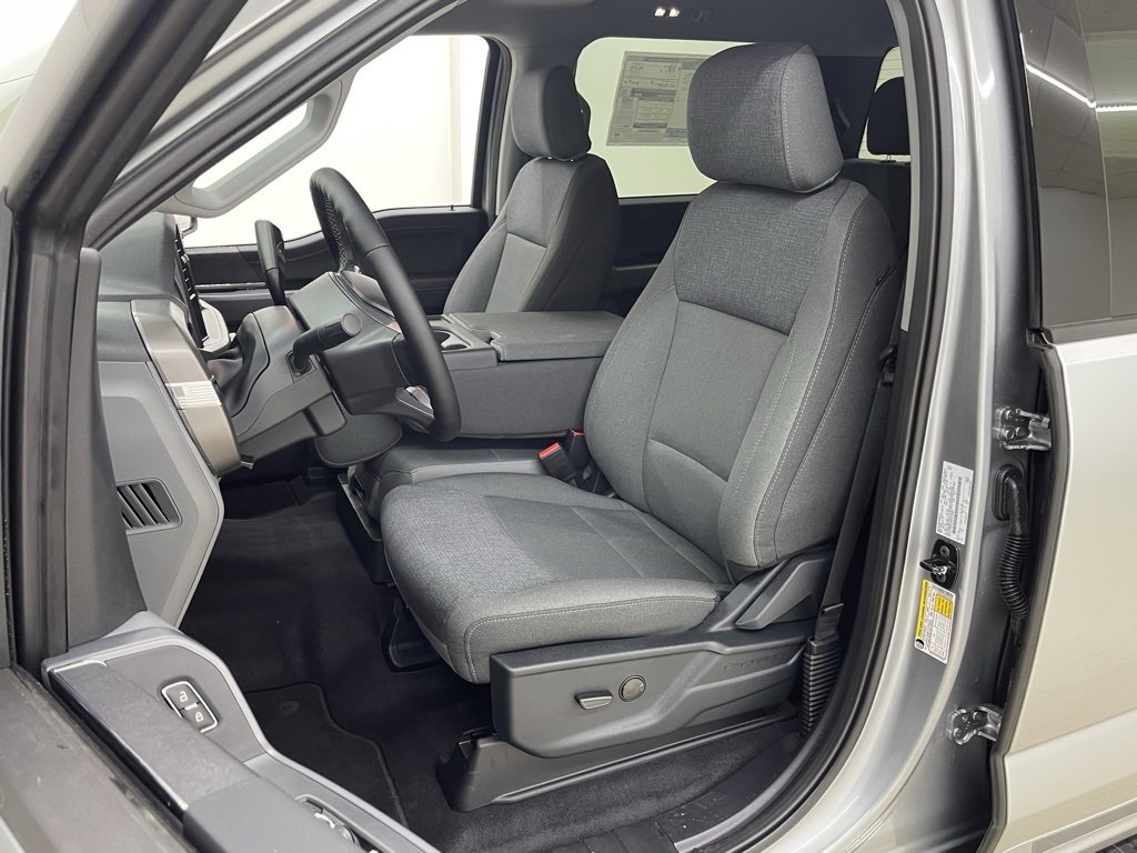 New 2025 Ford F150 XLT w/ Equipment Group 301A Standard image 19