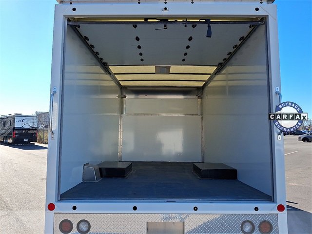 Used 2024 Ford E-450 and Econoline 450 Super Duty w/ Driver's Safety Package image 27