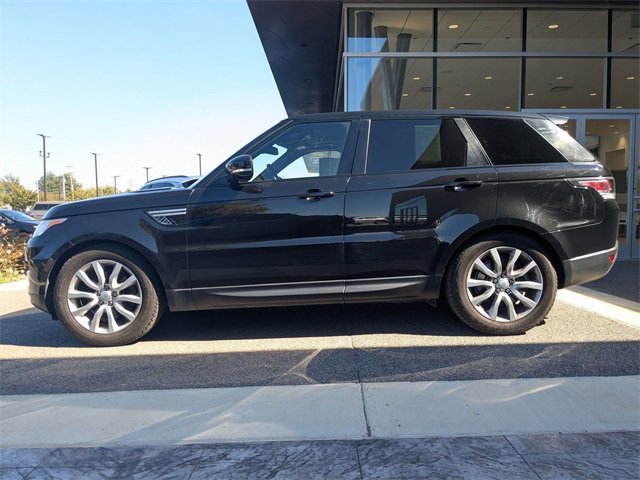 Used 2016 Land Rover Range Rover Sport HSE image 2