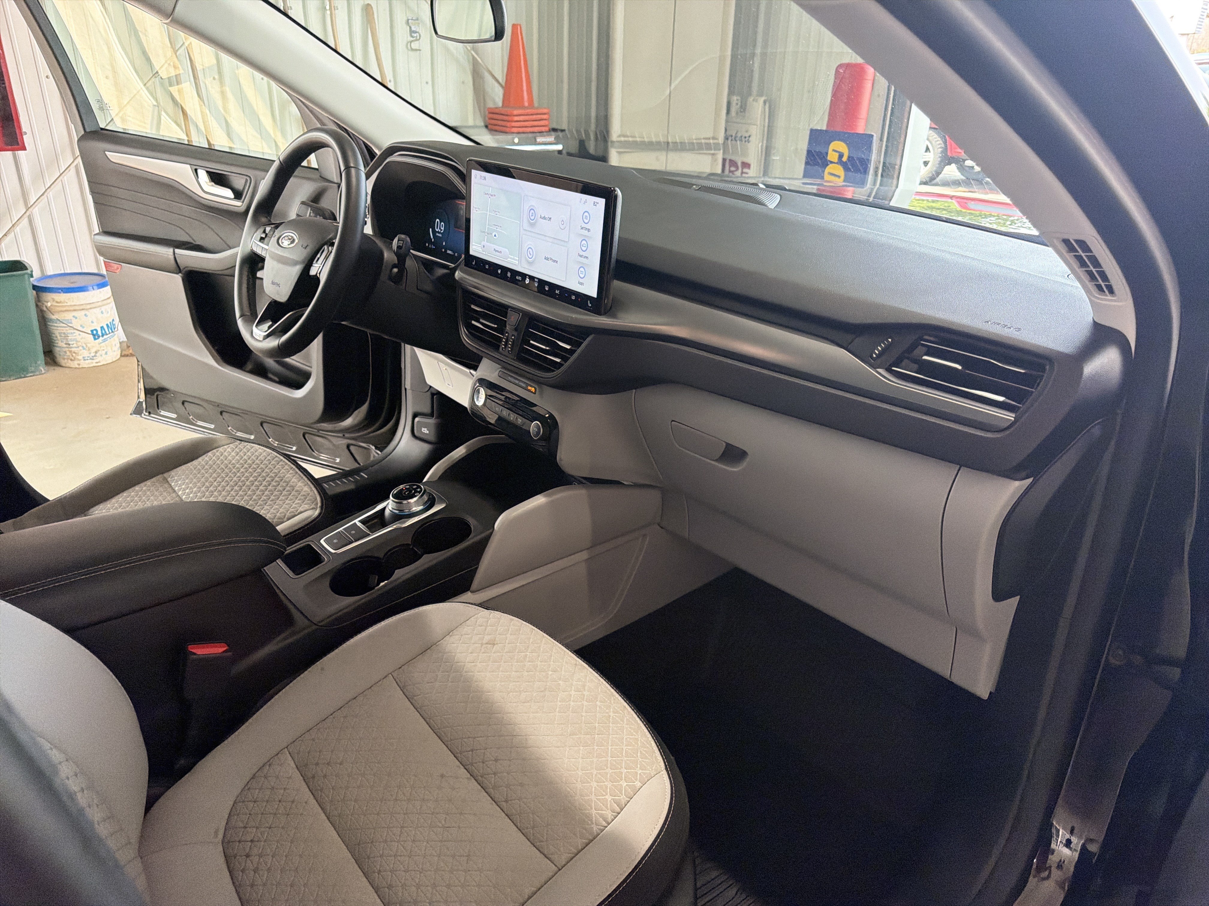 Certified 2023 Ford Escape Active w/ Tech Pack #2 AWD/4WD image 43