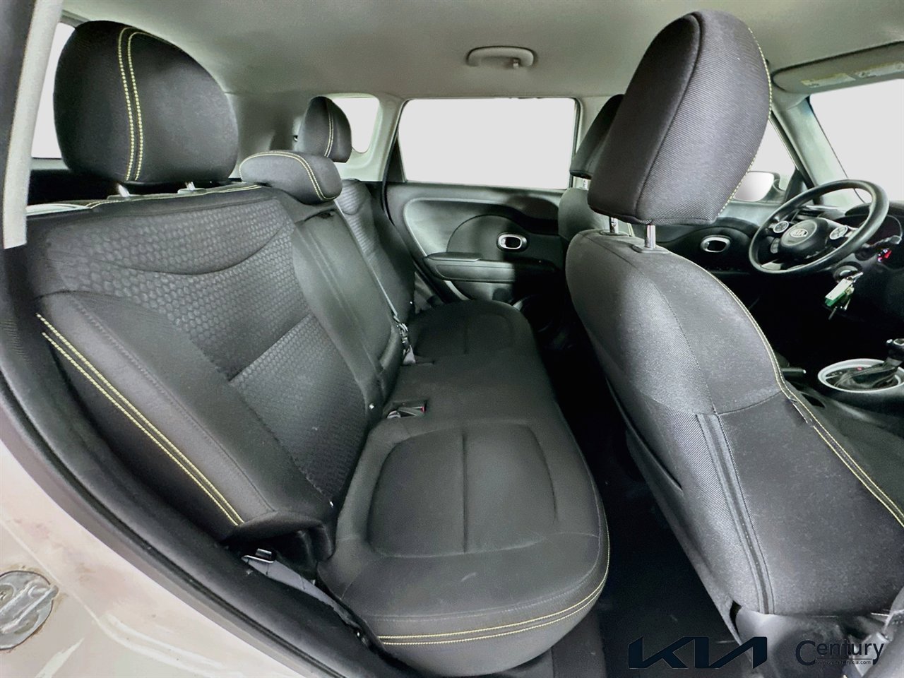 Used 2014 Kia Soul + image 23
