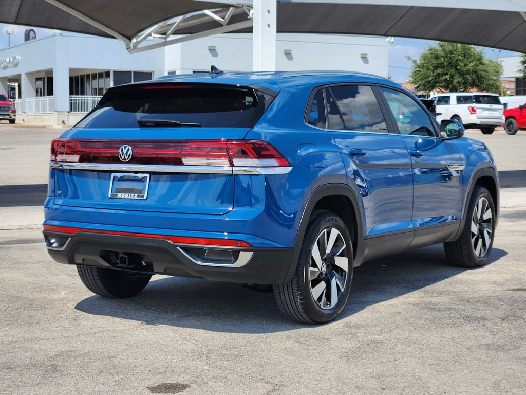 Used 2026 Volkswagen Atlas Cross Sport SE FWD image 5