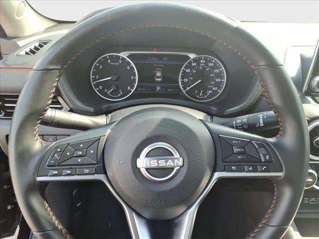 Used 2025 Nissan Sentra SR FWD image 22