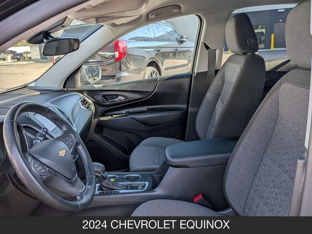 Used 2024 Chevrolet Equinox LT AWD/4WD image 11