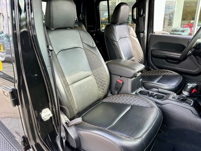 Used 2023 Jeep Gladiator Overland AWD/4WD image 23