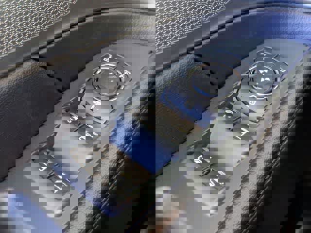 Used 2019 Ford Explorer XLT w/ Class III Trailer Tow Package FWD image 38