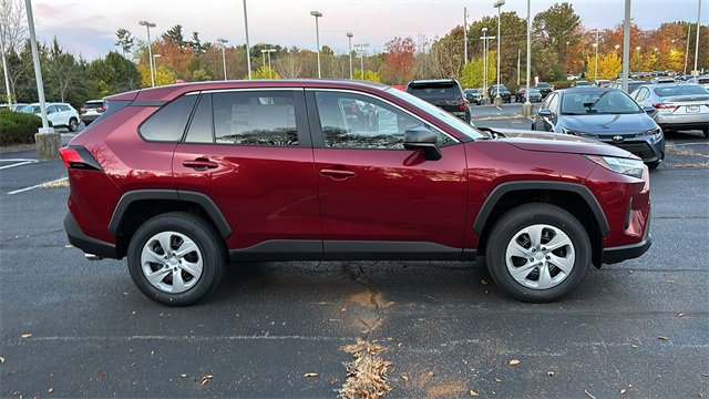 New 2025 Toyota RAV4 LE image 28