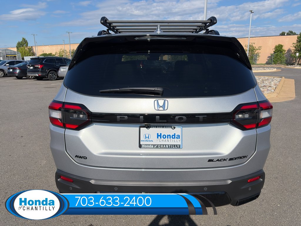 New 2026 Honda Pilot Black Edition image 6